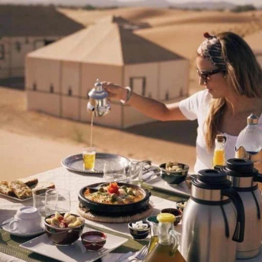 Overnight Luxury Camp Merzouga Exterior foto