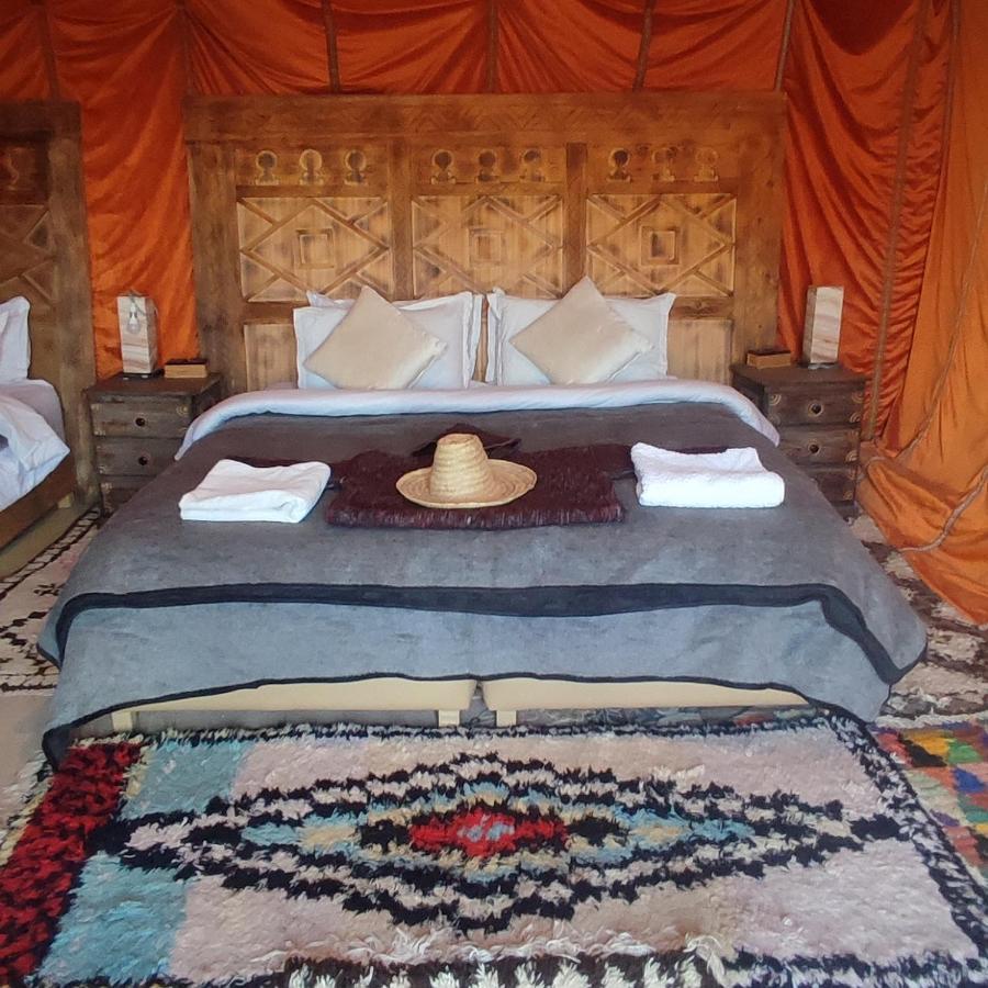 Overnight Luxury Camp Merzouga Exterior foto
