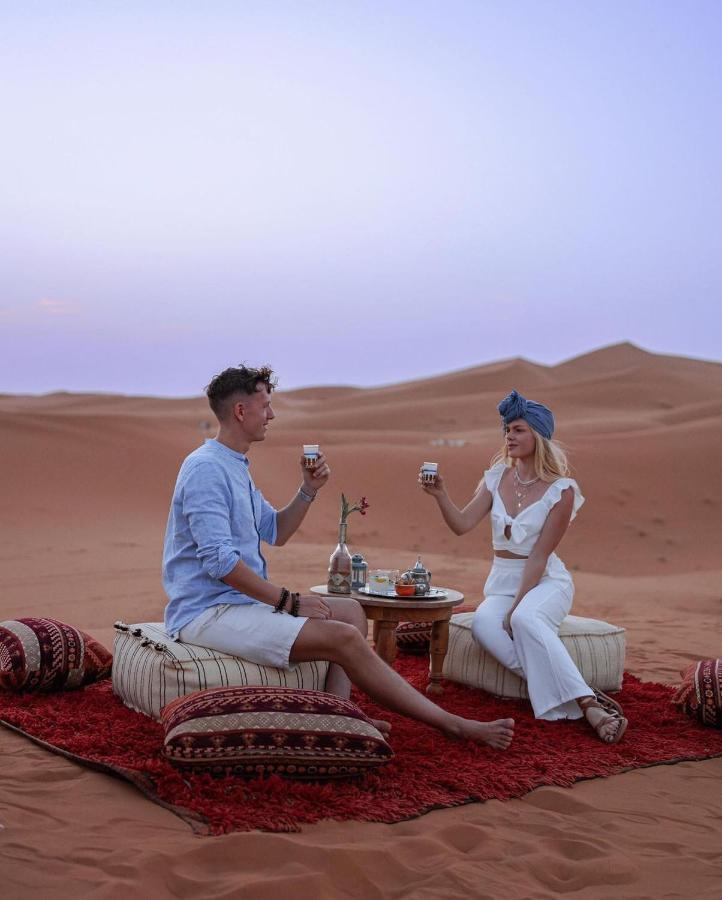 Overnight Luxury Camp Merzouga Exterior foto